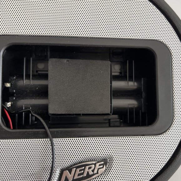 Nerf Speaker Wheel for Iphone 1, 3G, 3GS, 4 & iPod touch & nano & Classic & mini - Picture 9 of 13